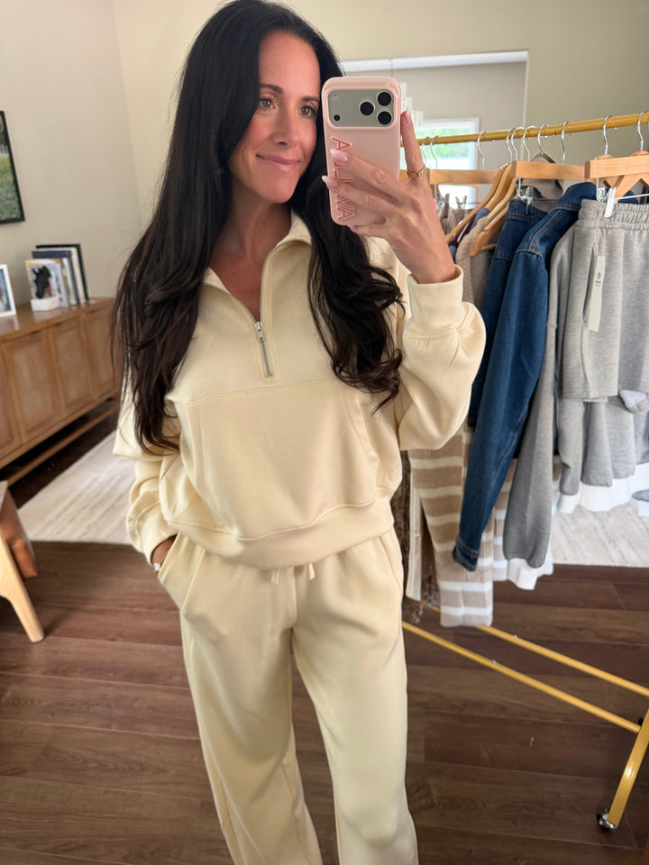 Sutton Half-Zip Collar Pullover