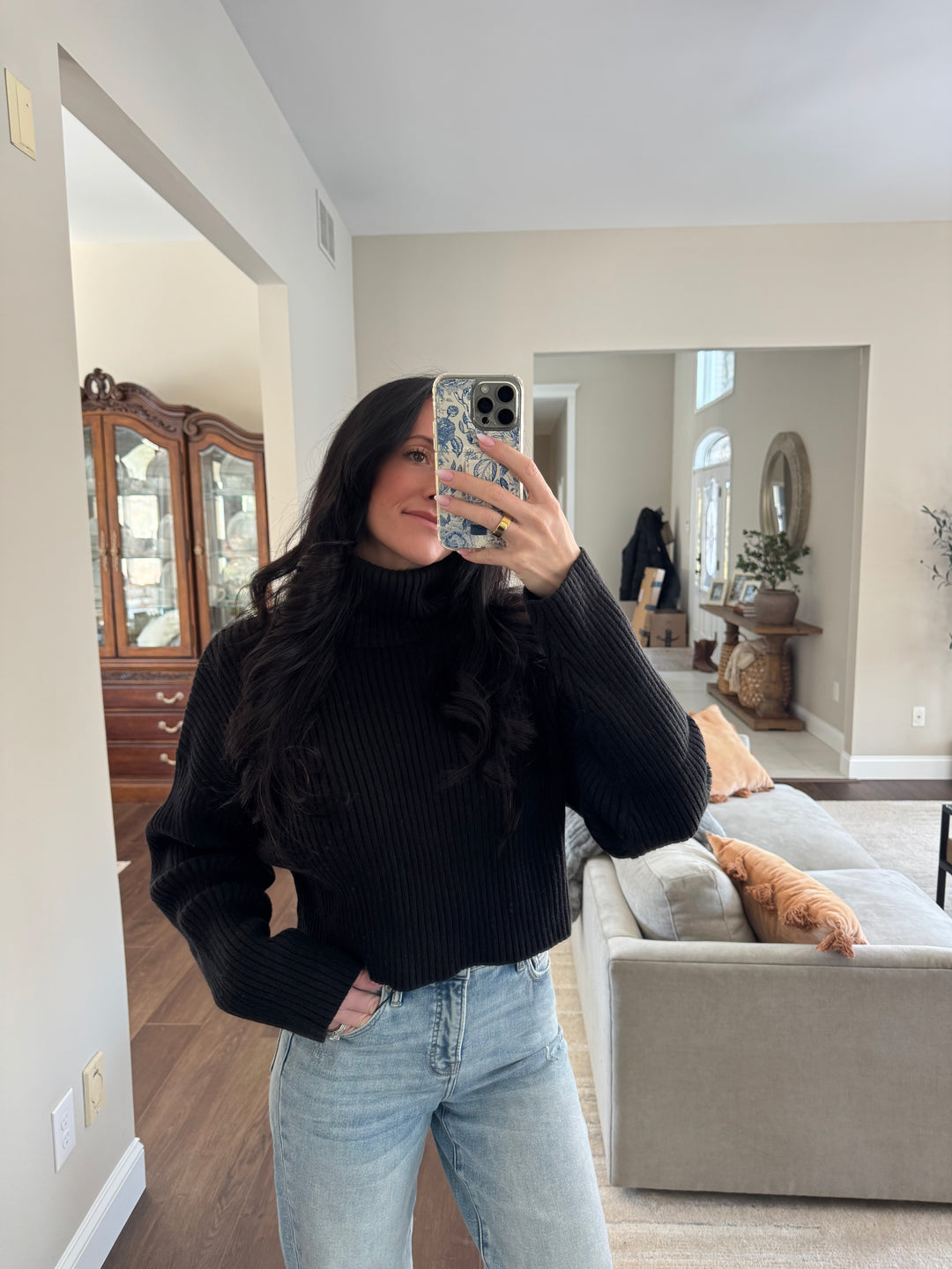 Sera Cropped Ribbed Turtleneck