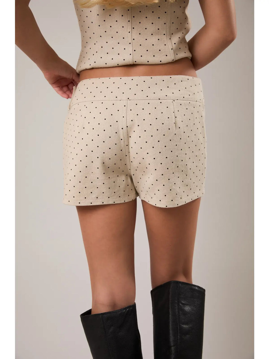 Milano Dot Short