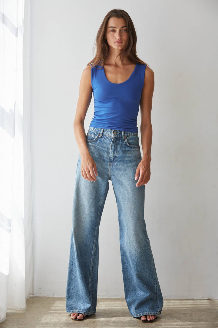 Double Layered Seamless Tank Top