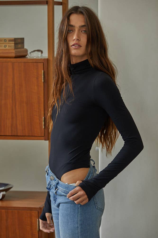 Vera Seamless Turtleneck Bodysuit
